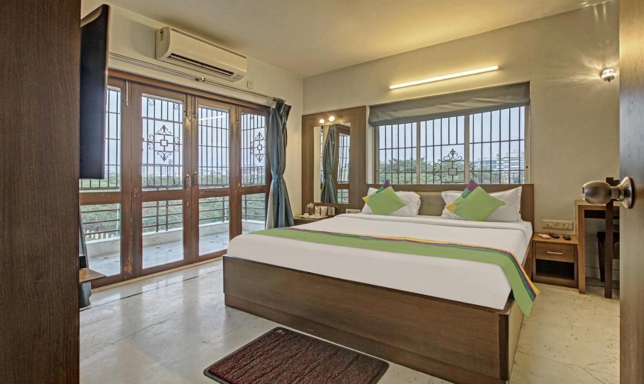 Treebo Sreemaa Newtown Panchuria Exterior foto