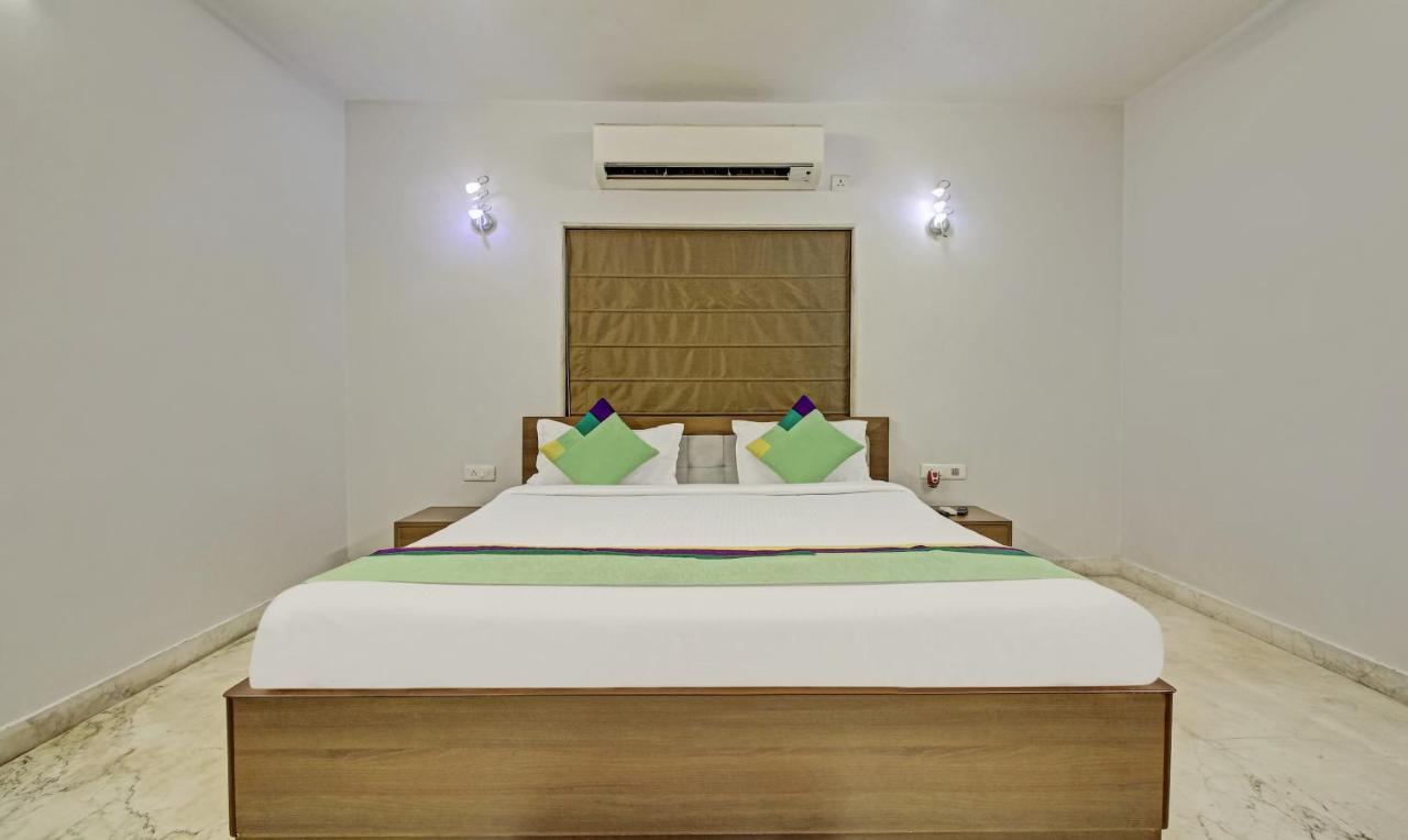 Treebo Sreemaa Newtown Panchuria Exterior foto