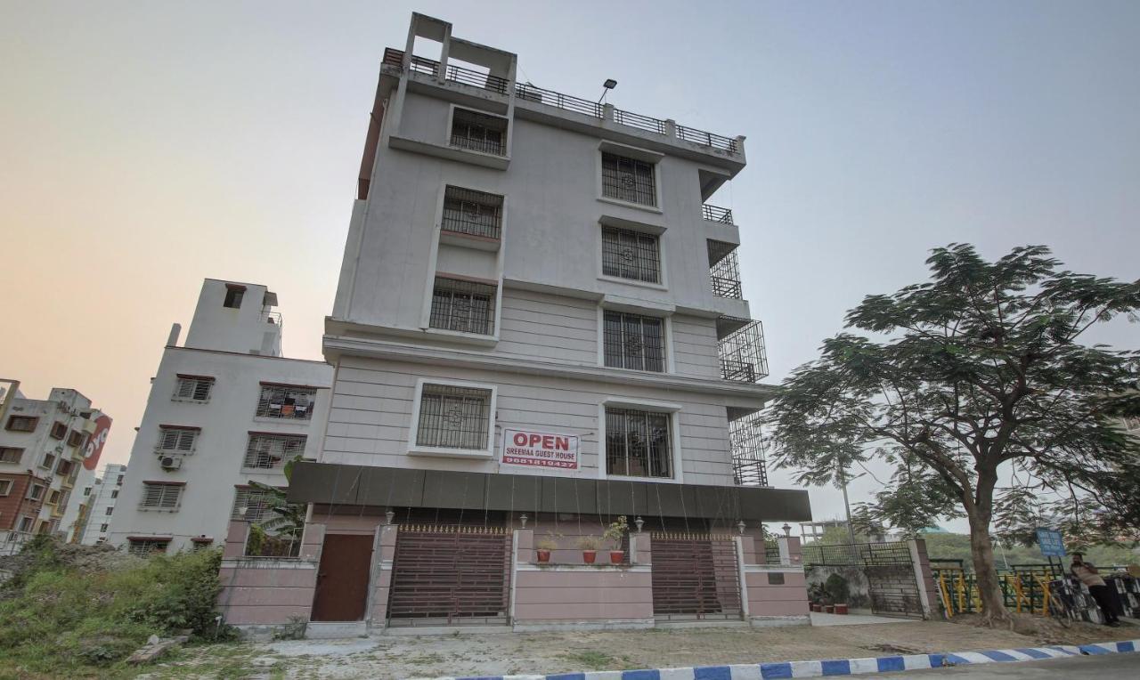 Treebo Sreemaa Newtown Panchuria Exterior foto