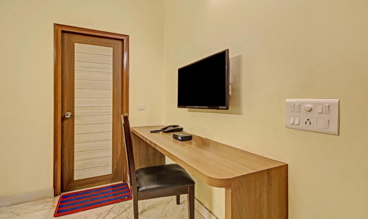 Treebo Sreemaa Newtown Panchuria Exterior foto