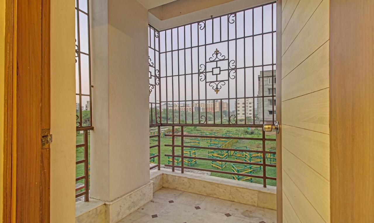 Treebo Sreemaa Newtown Panchuria Exterior foto