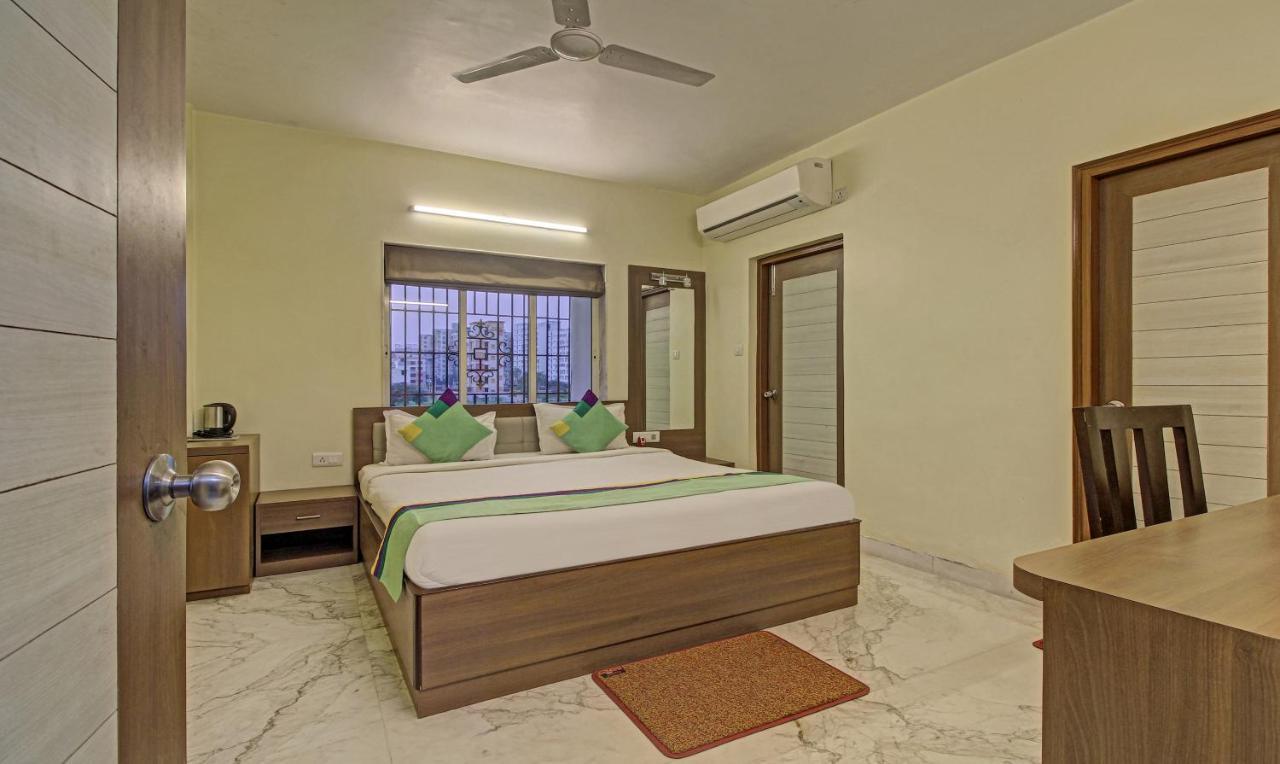 Treebo Sreemaa Newtown Panchuria Exterior foto